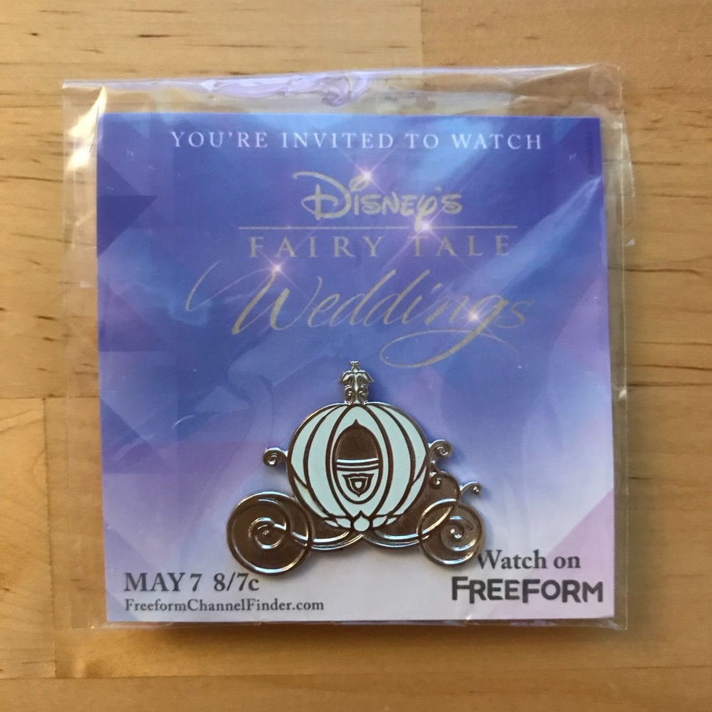 Disney’s Fairy Tale Weddings Pin (Special Edition)
